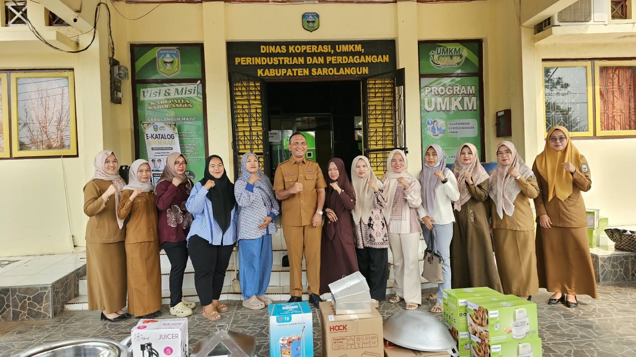 Penyerahan Bantuan UMKM