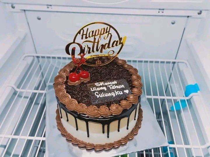 Owner cake