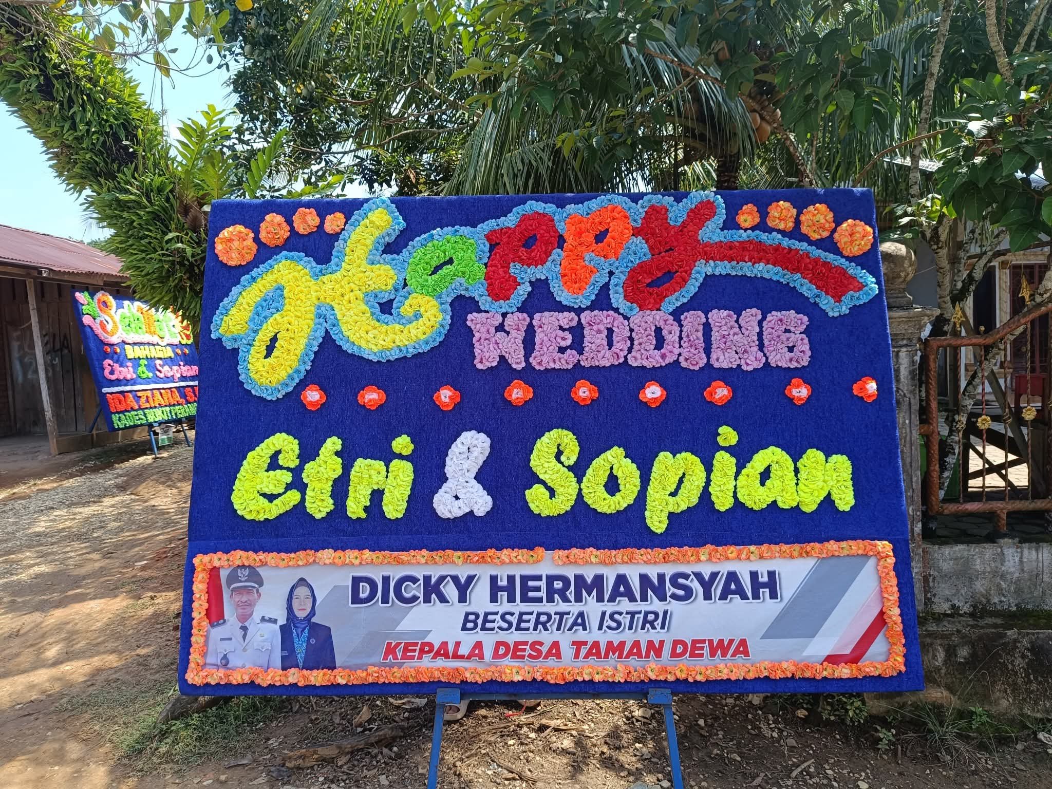 Papan Ucapan/Bunga