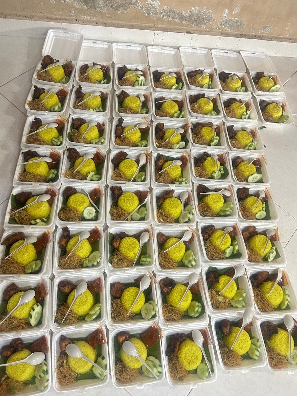 Bento (Nasi Kuning)