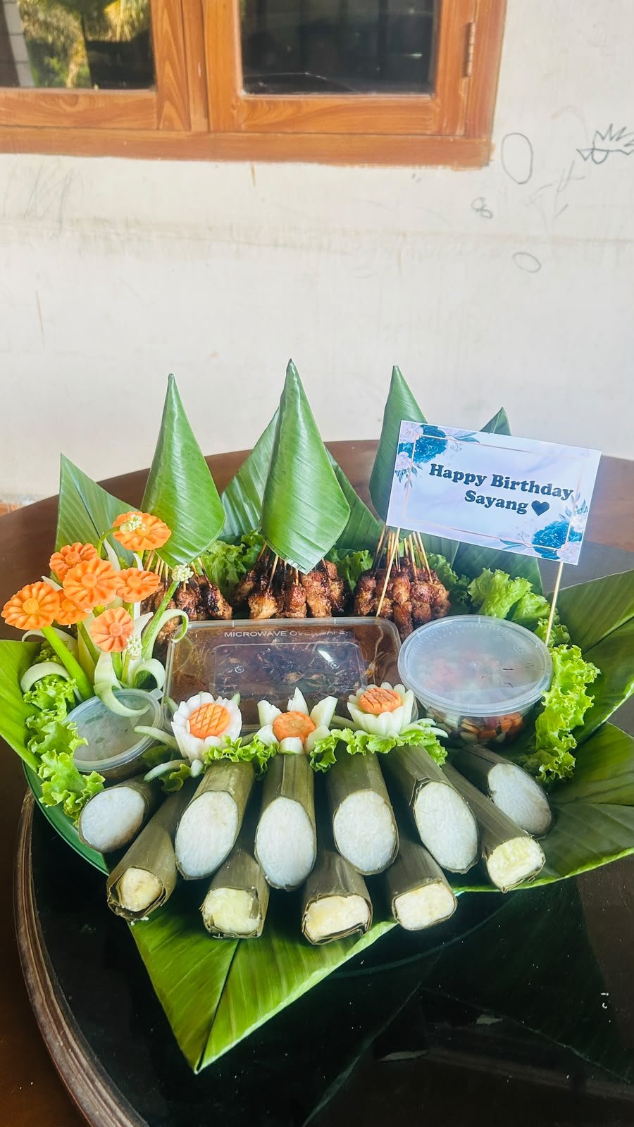 Tumpeng Sate Ayam (5 porsi)