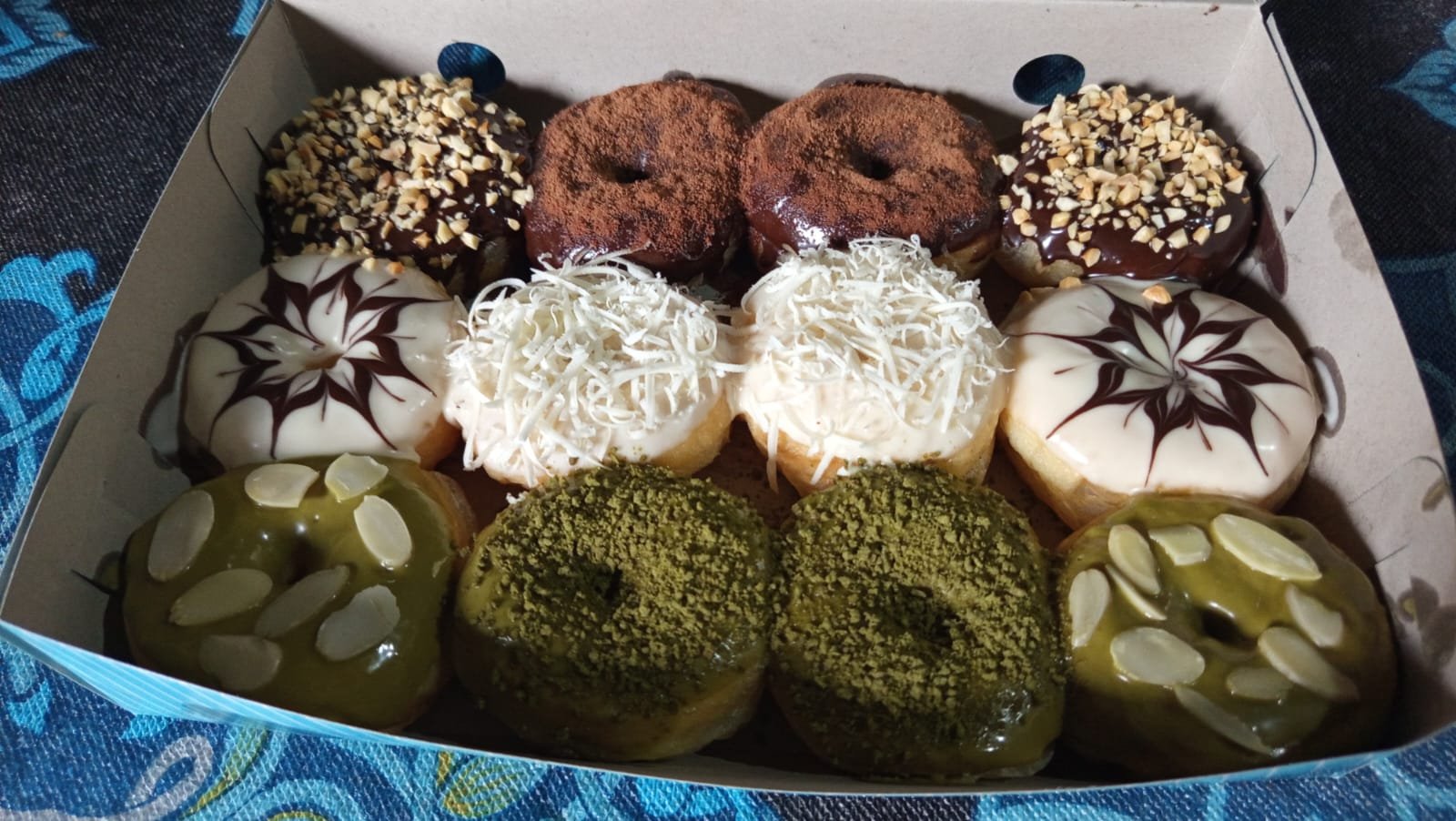 DONAT ALETTA ISI 12
